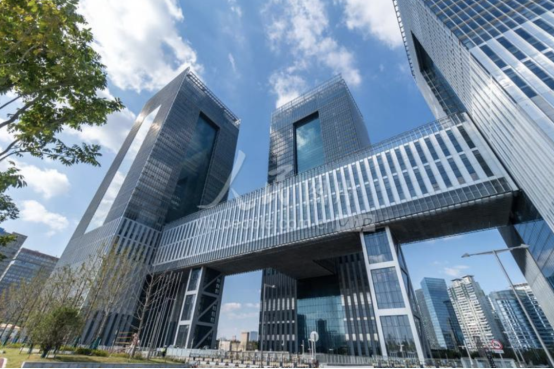 建筑的高楼
描述已自动生成